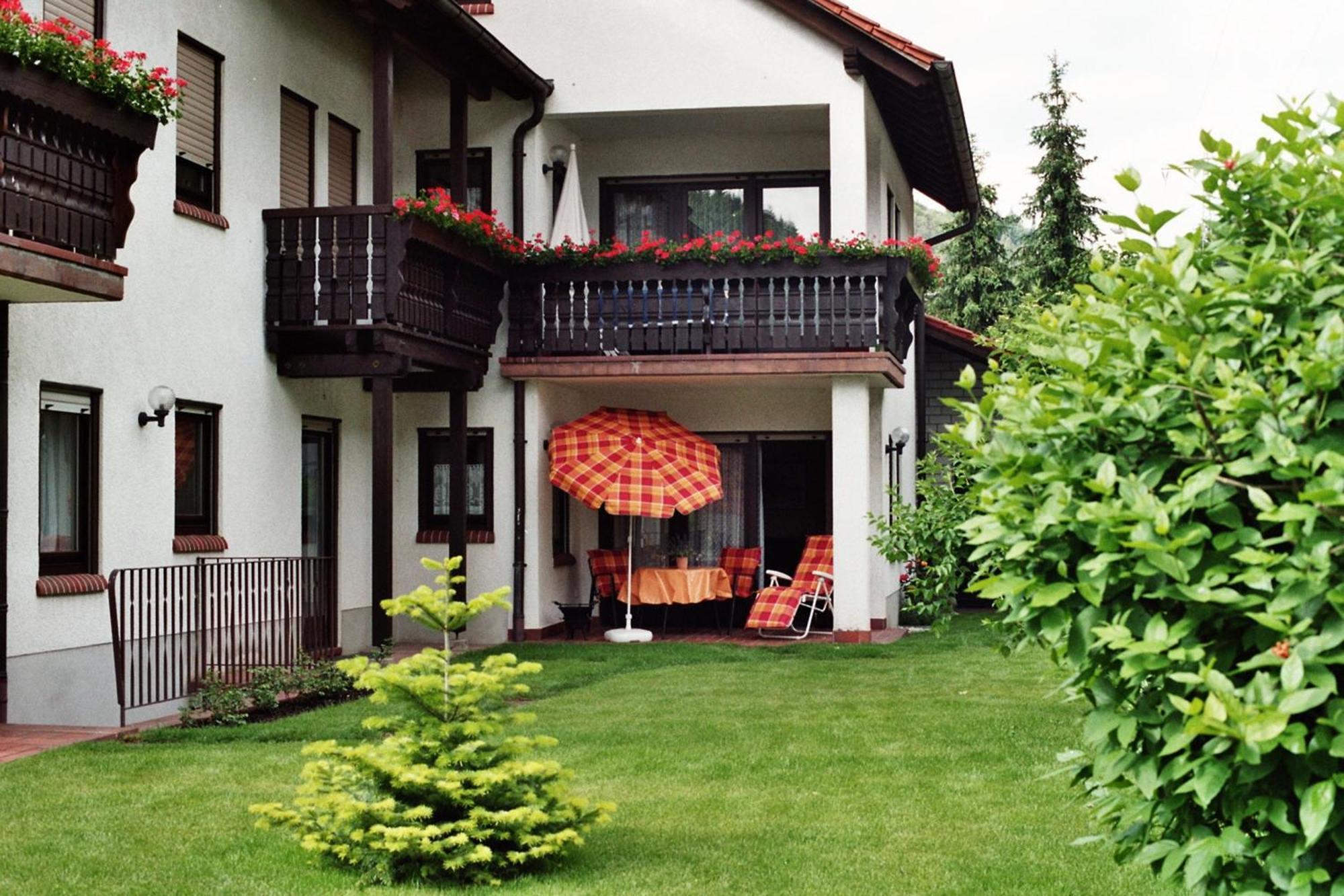 Ferienwohnungen Im Herzen Des Pfaelzerwaldes Elmstein Exterior photo